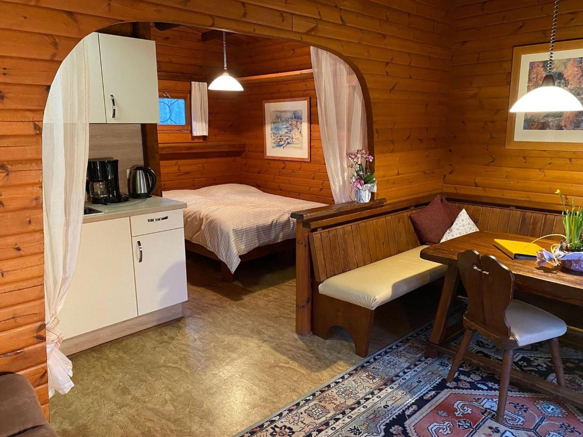 Cozy Holiday Home On A Horse Farm In The L Neburg Heath Eschede Экстерьер фото