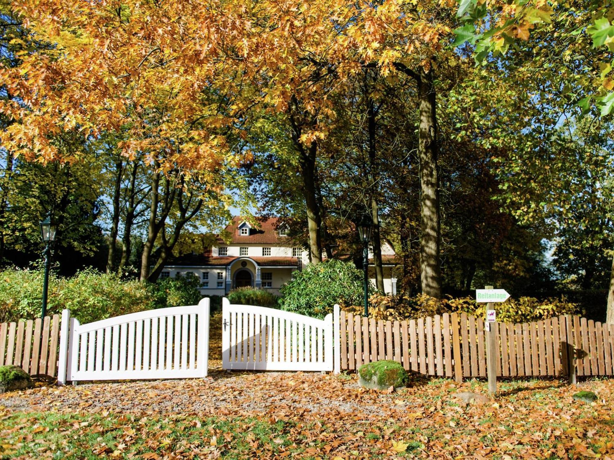 Cozy Holiday Home On A Horse Farm In The L Neburg Heath Eschede Экстерьер фото